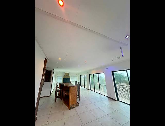 5 BEDROOM FREESTANDING TO LET IN REYNO RIDGE
